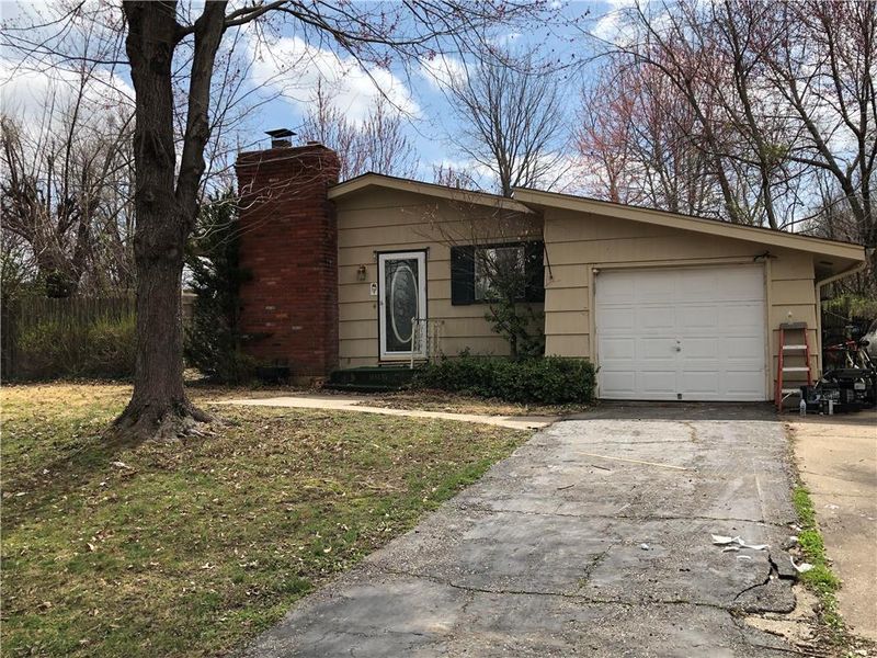 12601 E 59th Ter, Kansas City, MO 64133