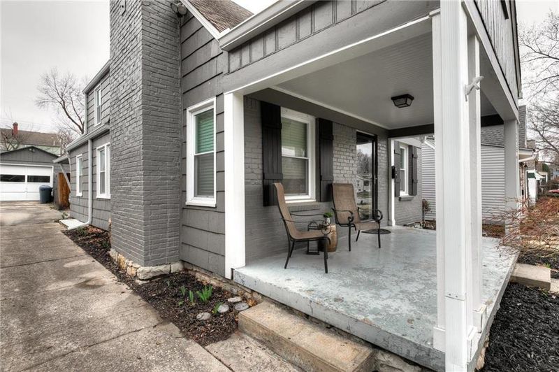 7236 Baltimore Ave, Kansas City, MO 64114