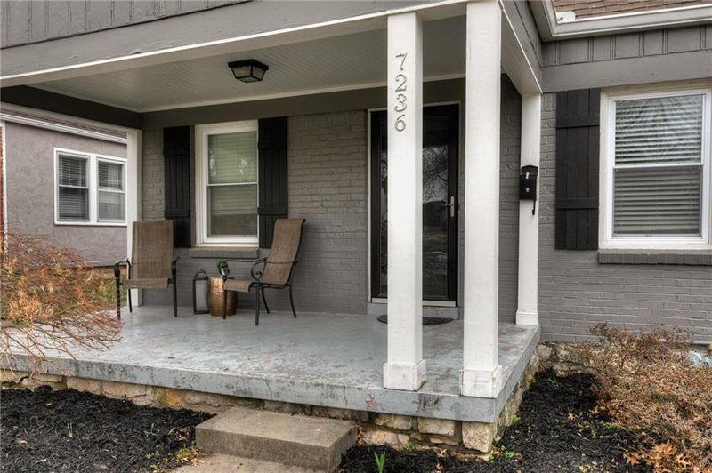 7236 Baltimore Ave, Kansas City, MO 64114
