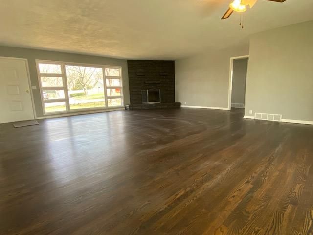 8617 E 74th Ter, Kansas City, MO 64133