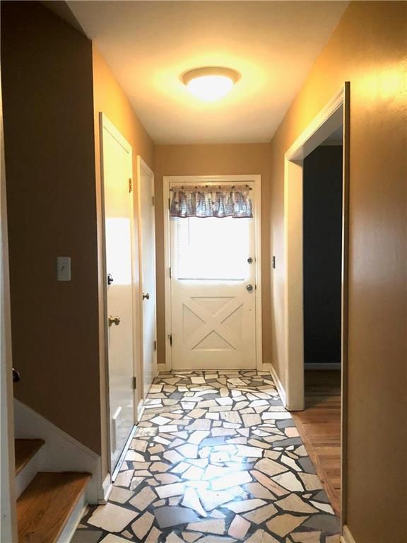 9311 Outlook Dr, Overland Park, KS 66207