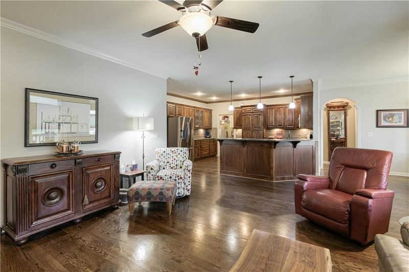 4636 SW Soldier Dr, Lee's Summit, MO 64082