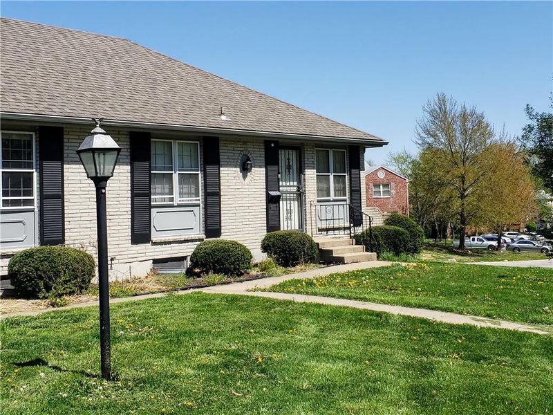 7814 E 88th St Ter, Kansas City, MO 64138