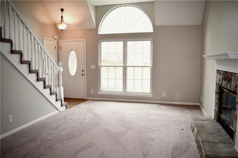 14848 Hardy St, Overland Park, KS 66223