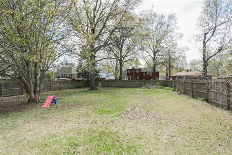6115 E 108th St, Kansas City, MO 64134