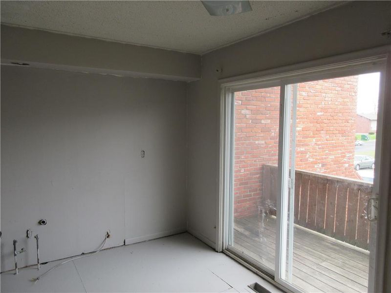 11246 College Ave, Kansas City, MO 64137