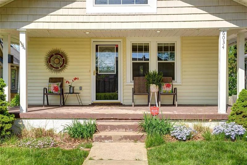 6034 Harrison St, Kansas City, MO 64110