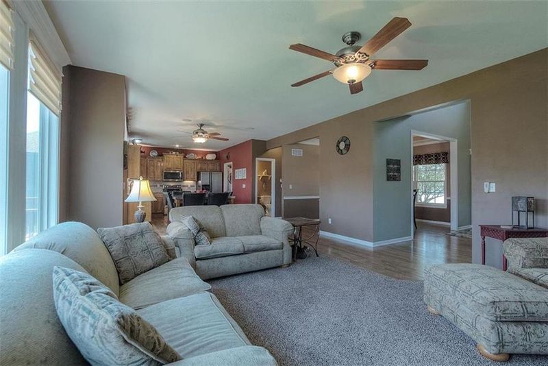 4515 N 122 St, Kansas City, KS 66109