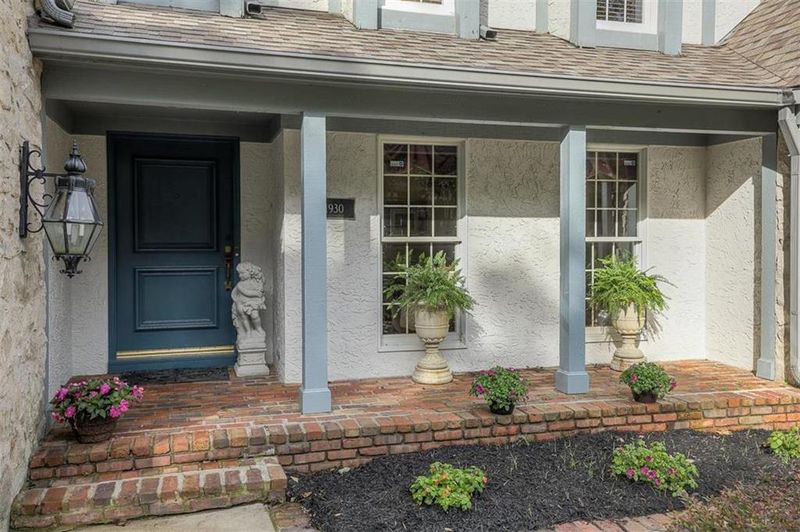 11930 Stearns St, Overland Park, KS 66213