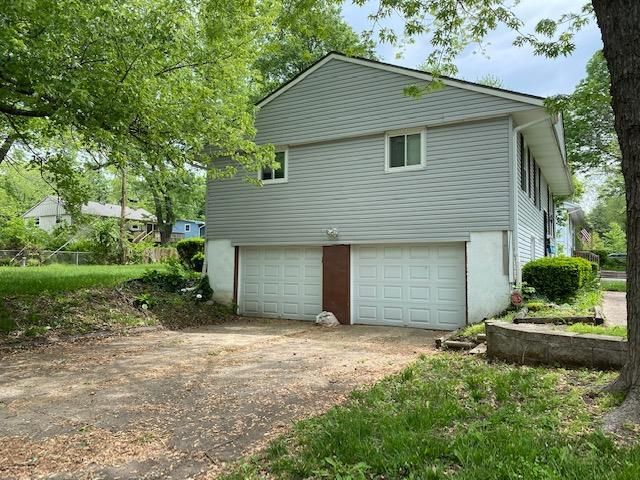 8500 E 92nd Ter, Kansas City, MO 64138