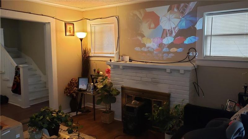 5411 E 28th St, Kansas City, MO 64128