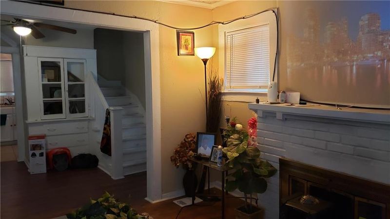 5411 E 28th St, Kansas City, MO 64128