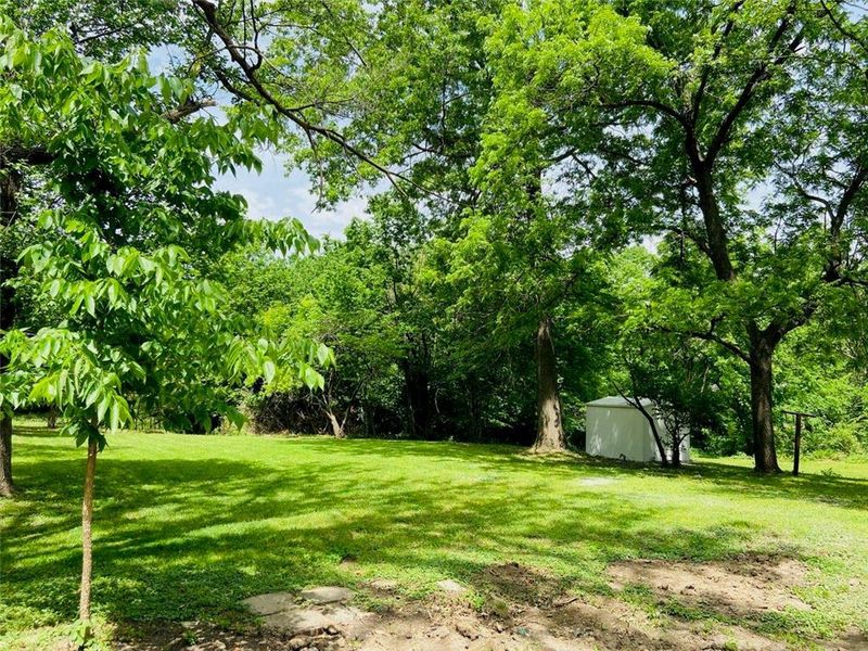 8120 E 74th St, Kansas City, MO 64133