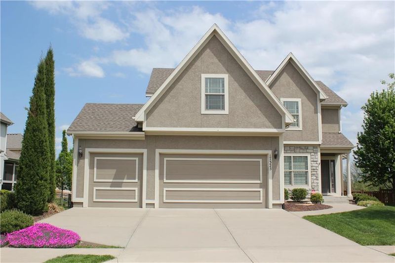 17325 Hauser St, Overland Park, KS 66062