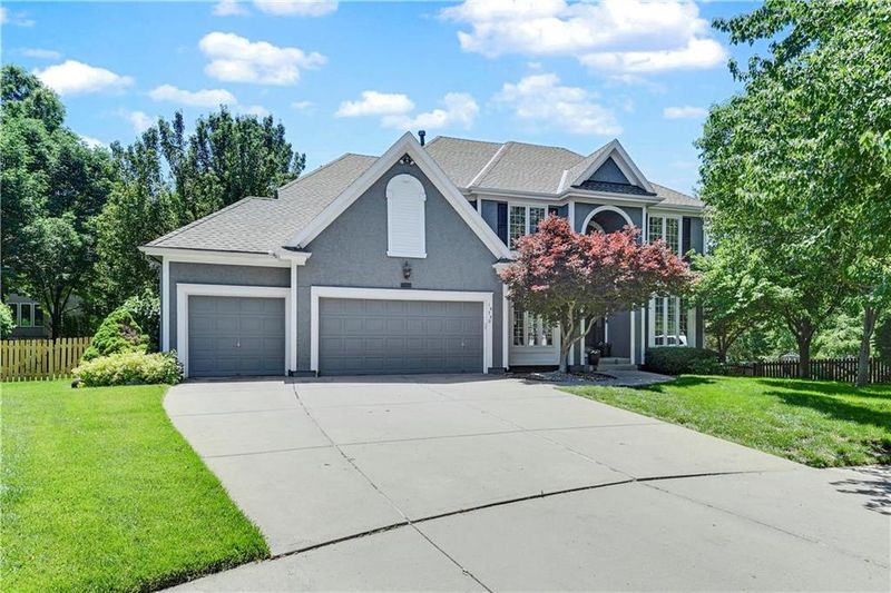 14740 Eby St, Overland Park, KS 66221