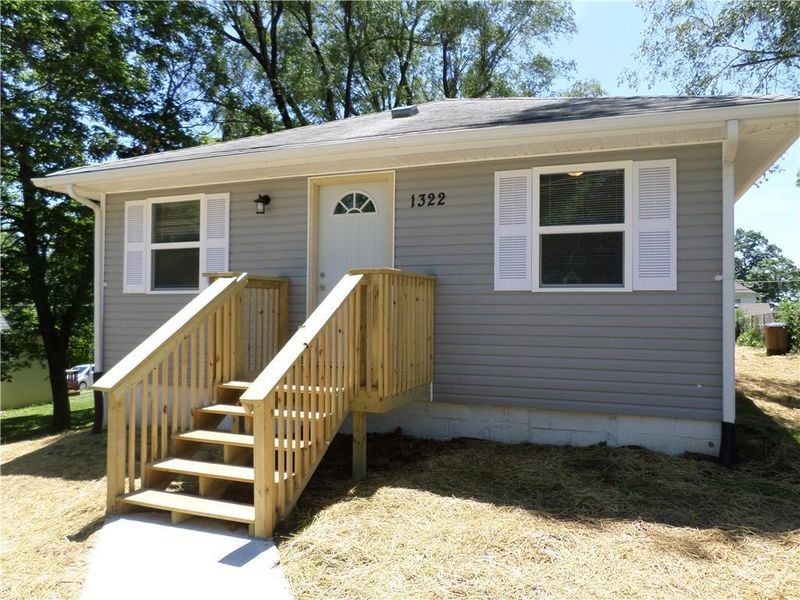 1322 Atchison St, Atchison, KS 66002