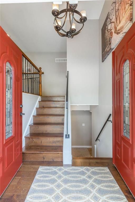 10602 W 97th St, Overland Park, KS 66214