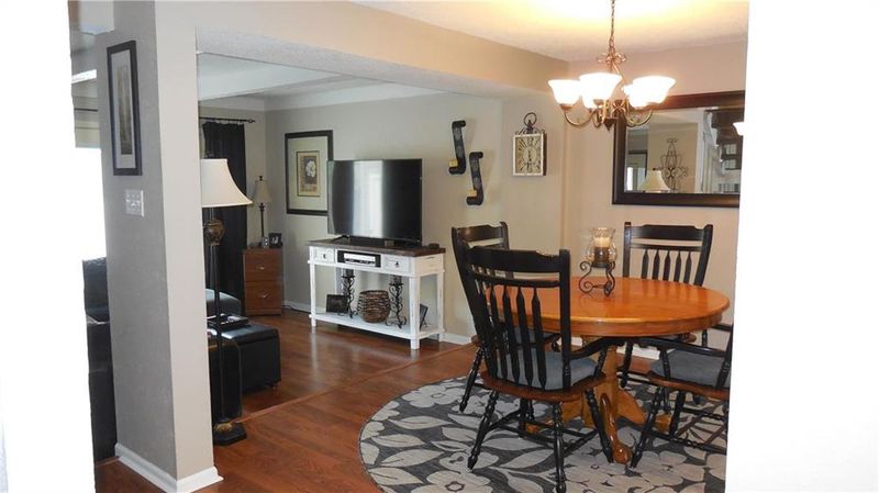 11908 E 59th Ter, Kansas City, MO 64133