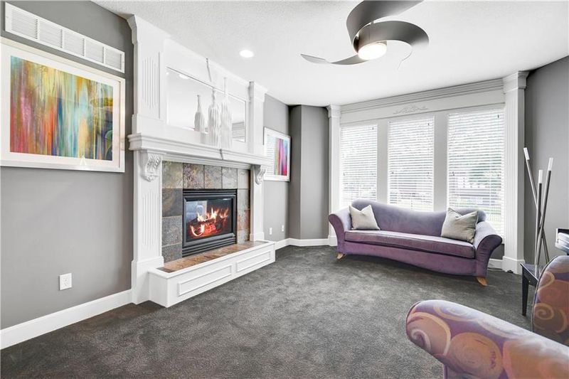 14709 Connell St, Overland Park, KS 66221