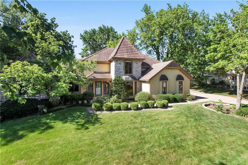 12321 Summit St, Kansas City, MO 64145