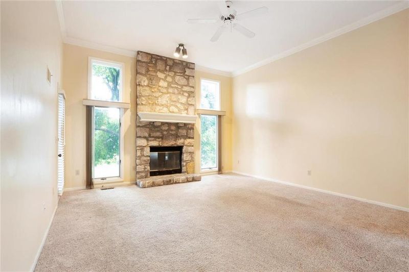 12003 Hemlock St, Overland Park, KS 66213