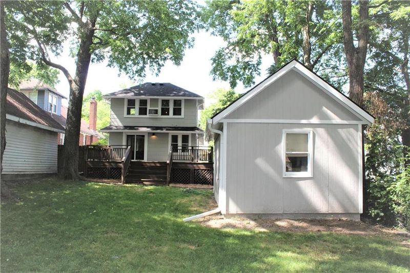 711 W 76th Ter, Kansas City, MO 64114