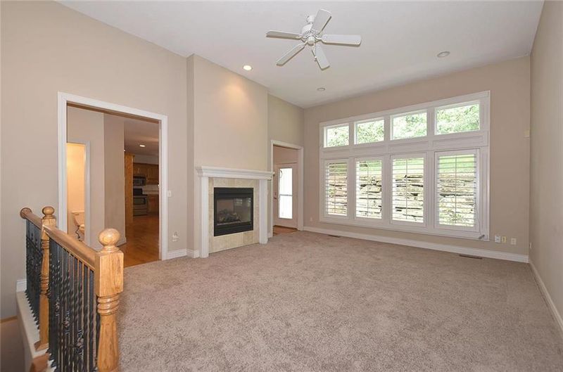 6830 N Hardesty Ave, Kansas City, MO 64119