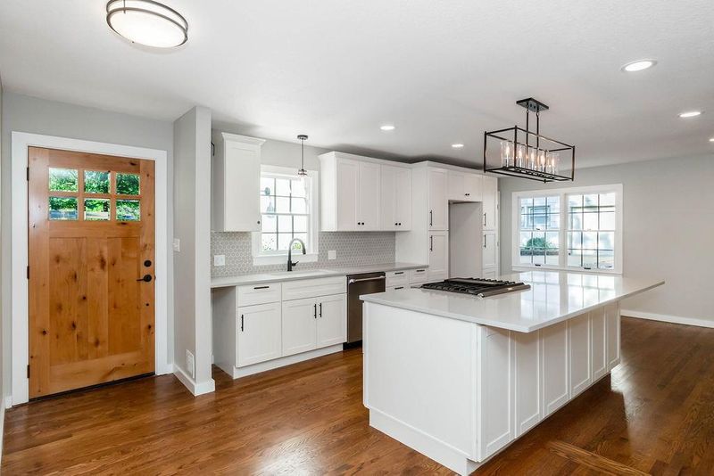1101 W 86th St, Kansas City, MO 64114