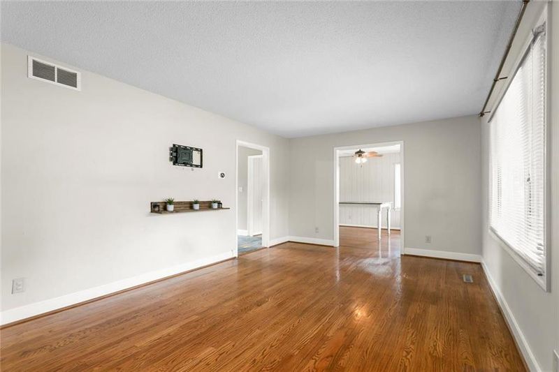 7300 Maple St, Overland Park, KS 66204