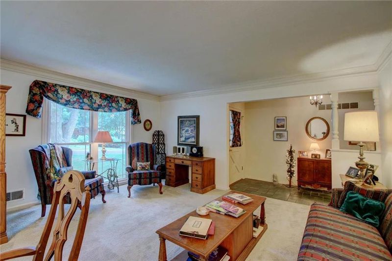 10101 Floyd St, Overland Park, KS 66212