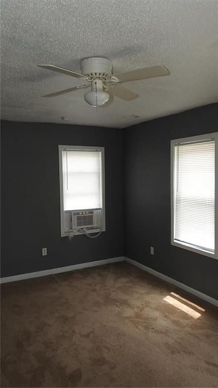 4416 E 26th St, Kansas City, MO 64127
