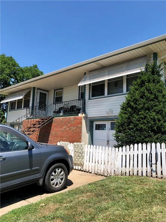 3215 Marsh Ave, Kansas City, MO 64129