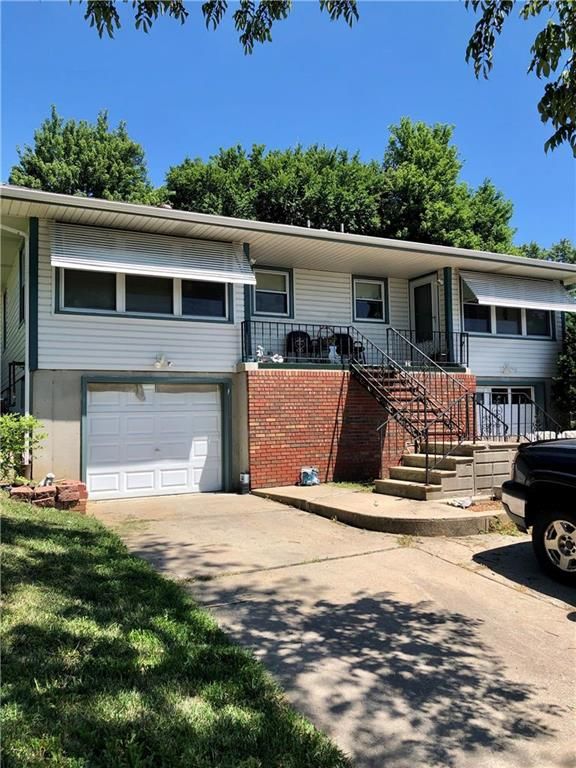 3215 Marsh Ave, Kansas City, MO 64129