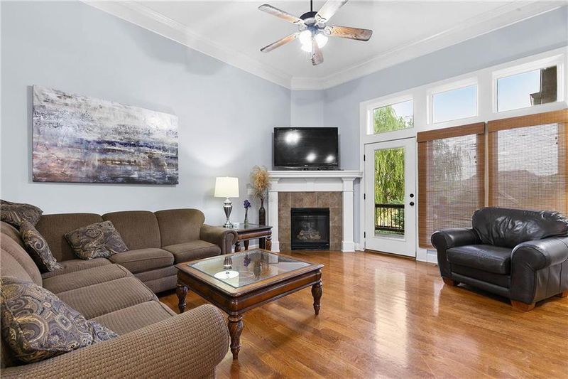 1805 E 127th Ter, Kansas City, MO 64146
