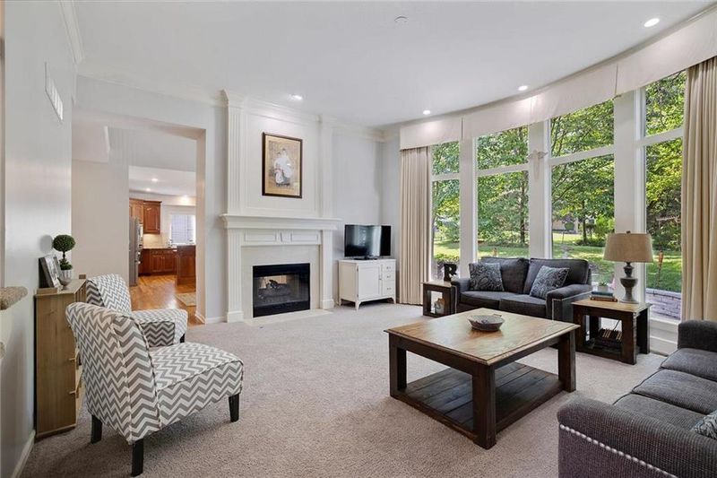 14114 Cody St, Overland Park, KS 66221