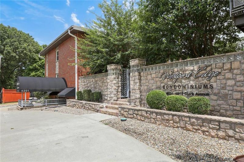 4203 Clark Ave #3, Kansas City, MO 64111