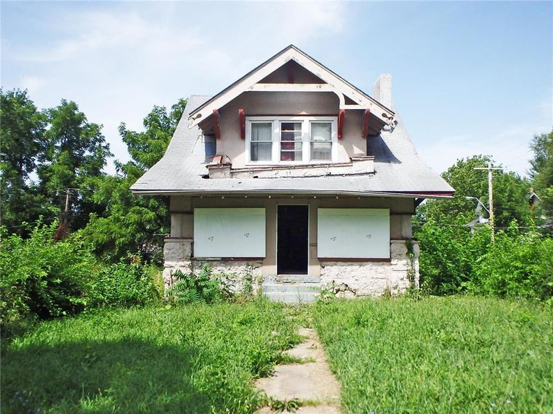 4100 Chestnut Ave, Kansas City, MO 64130