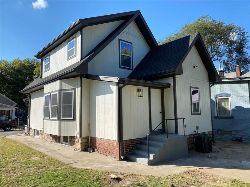 25 S Mill St, Kansas City, KS 66101