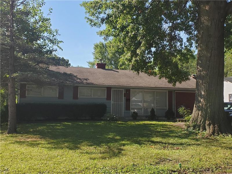 7313 E 109th St, Kansas City, MO 64134