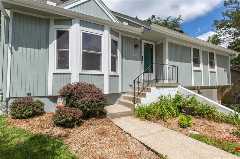 7820 NW 86th Ter, Kansas City, MO 64153