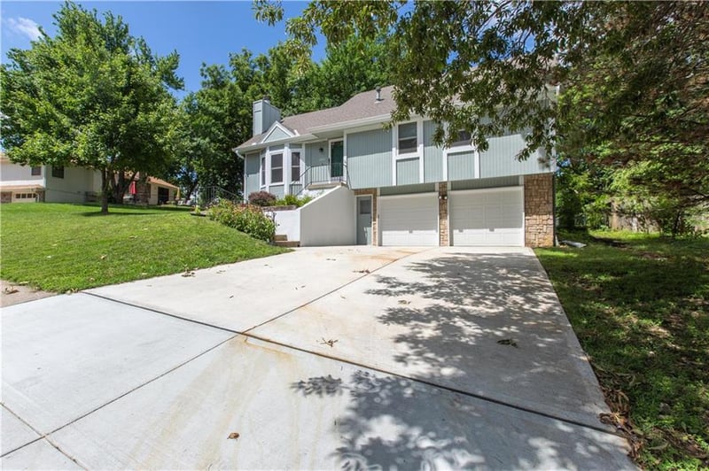 7820 NW 86th Ter, Kansas City, MO 64153