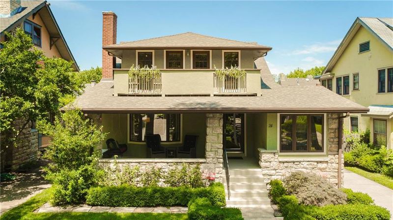 24 W Concord Ave, Kansas City, MO 64112