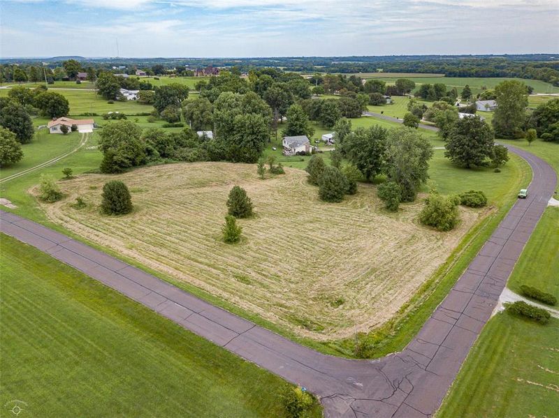 N 579 Rd, Baldwin City, KS 66006