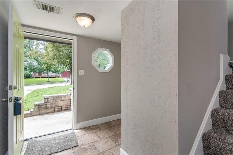 8404 E 109th Ter, Kansas City, MO 64134