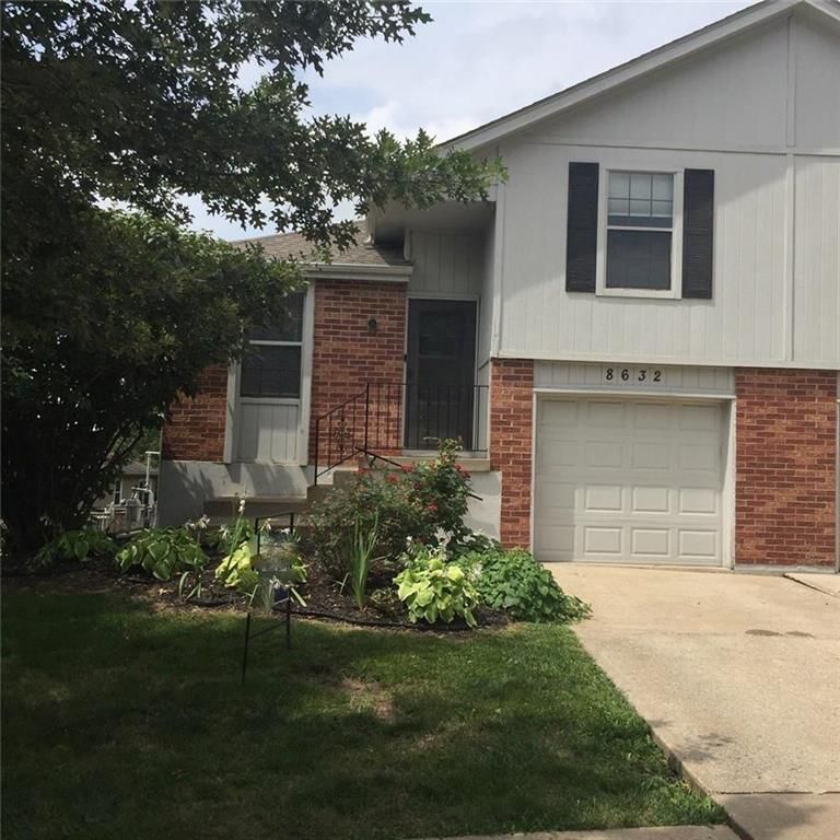 8632 N Chatham Ave, Kansas City, MO 64154