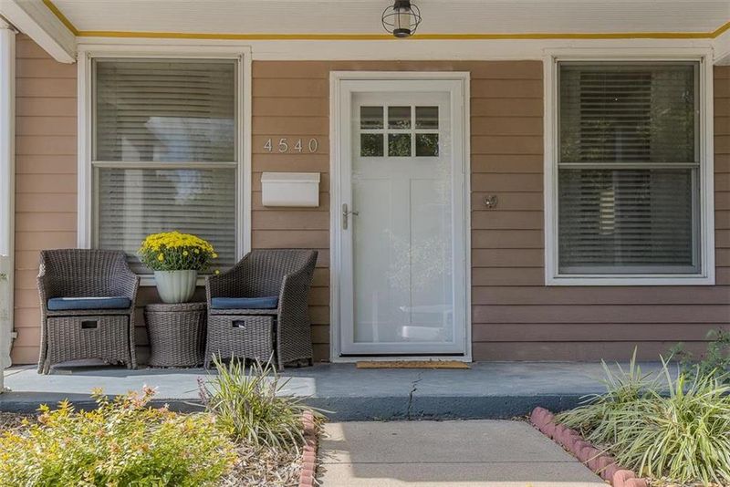 4540 Genessee St, Kansas City, MO 64111