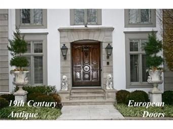 5300 Sunset Dr #2, Kansas City, MO 64112
