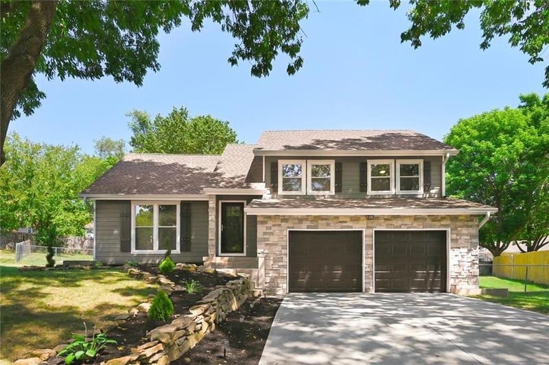 536 E 129th Ter, Kansas City, MO 64145