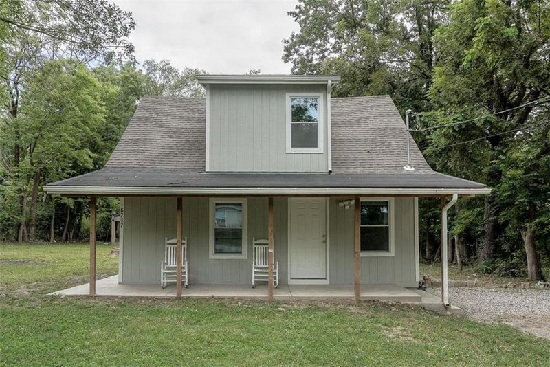 6717 E 66th St, Kansas City, MO 64133