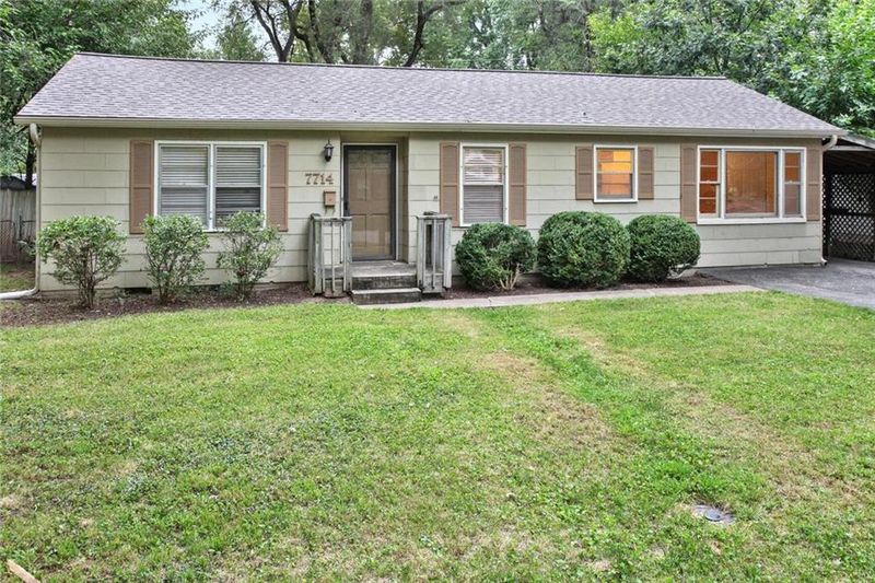 7714 W 66th Ter, Overland Park, KS 66202